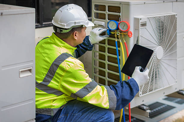Professional Hvac technician working in West Mclean, VA